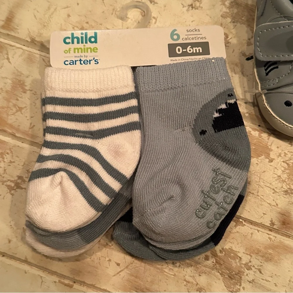 New Child of Mine Shark Shoes & Socks Set